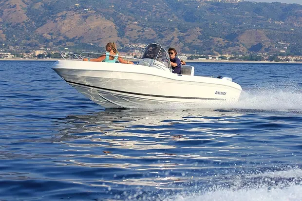 Ranieri new azzurra df40 2026 · Barca in vendita - Sea Level Traders