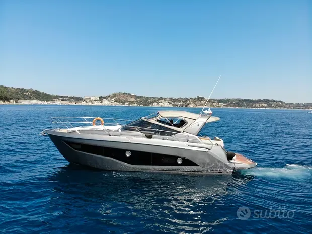 Cranchi barca z35 grigio cosmo 2020 · Barca in vendita - Sea Level Traders