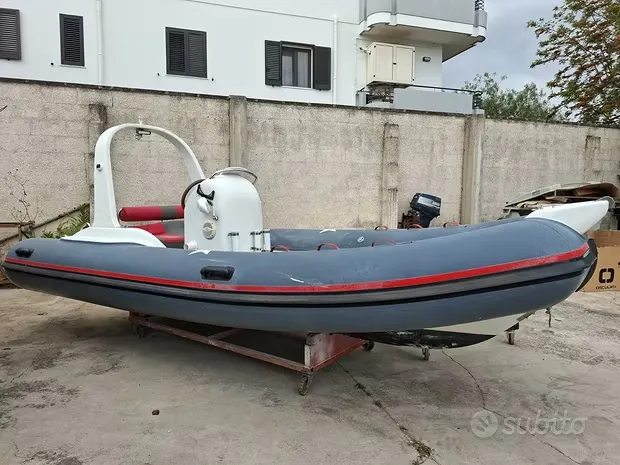 gommone rollbar vtr 2026 · Barca in vendita - Sea Level Traders
