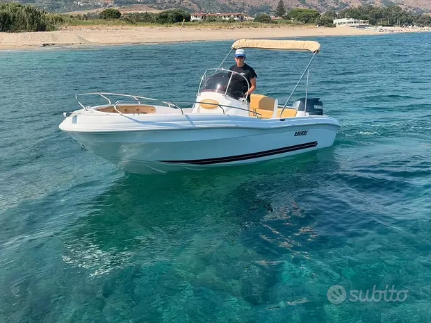Ranieri imbarcazione azzurra 100 2024 - Sea Level Traders