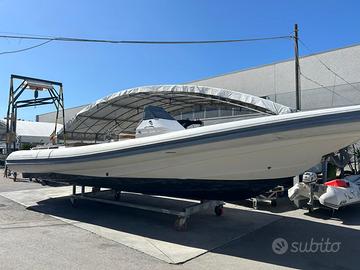 Cantieri Magazzu striker 10 90 2005 · Barca in vendita - Sea Level Traders